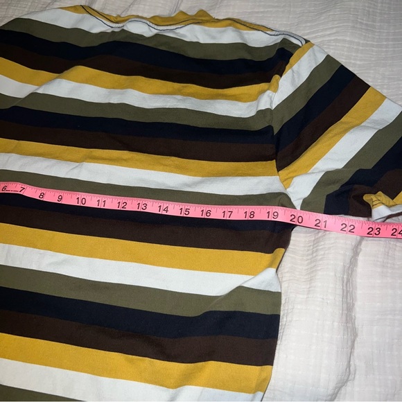 Vintage guess t shirt size large - Picture 6 of 6